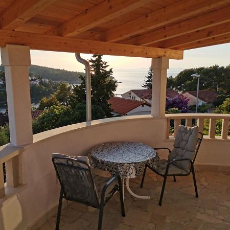 Apartment Miljenko Tomic Splitska Bagian luar foto