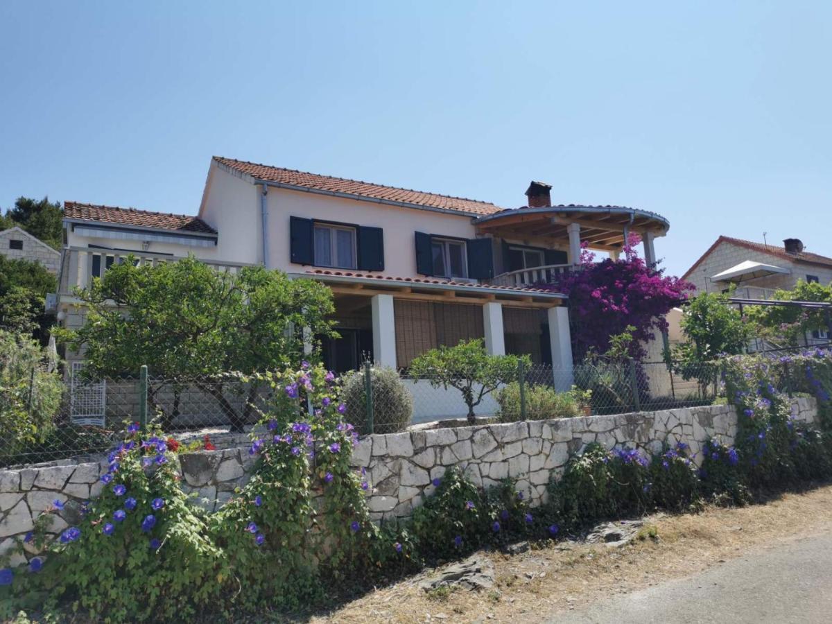 Apartment Miljenko Tomic Splitska Bagian luar foto